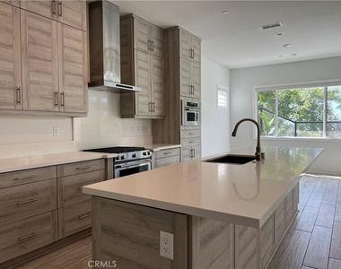 26332 Paseo Sillin - Photo Thumbnail 3