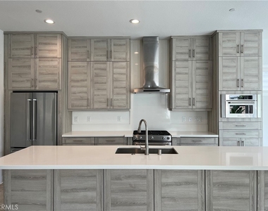 26332 Paseo Sillin - Photo Thumbnail 2