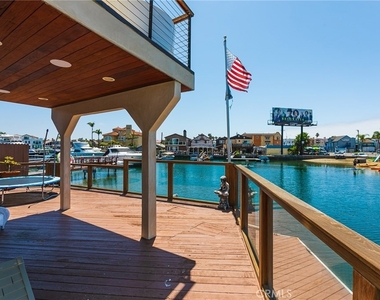 16857 Bayview - Photo Thumbnail 28