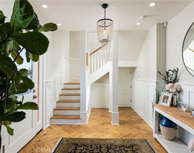 16857 Bayview - Photo Thumbnail 6