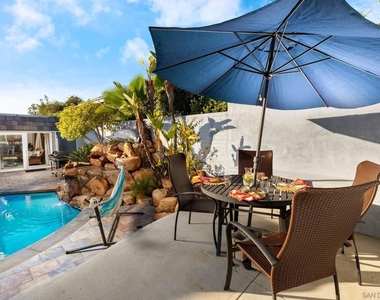 4260 Eastridge Dr - Photo Thumbnail 5