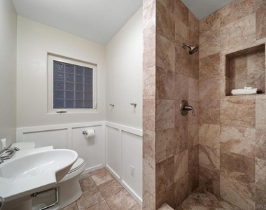 4260 Eastridge Dr - Photo Thumbnail 33