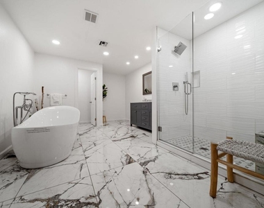 4260 Eastridge Dr - Photo Thumbnail 31
