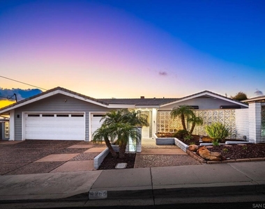 4260 Eastridge Dr - Photo Thumbnail 46