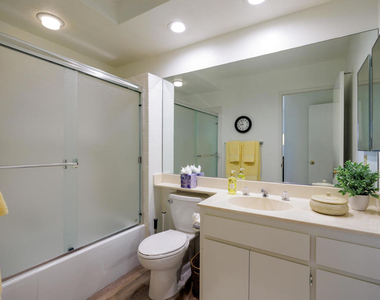 156 Falls Court - Photo Thumbnail 12