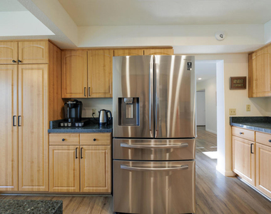 156 Falls Court - Photo Thumbnail 3