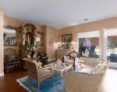 4 Bentley Road - Photo Thumbnail 3
