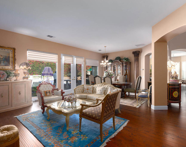 4 Bentley Road - Photo Thumbnail 4