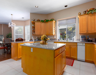4 Bentley Road - Photo Thumbnail 10