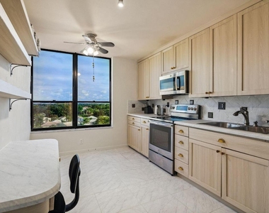 7217 Promenade Drive - Photo Thumbnail 22