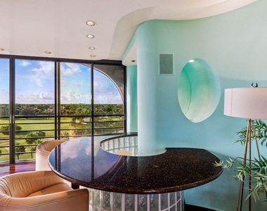 7217 Promenade Drive - Photo Thumbnail 10