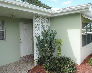 115 Lakes End Drive - Photo Thumbnail 2