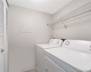 4759 Sable Pine Circle - Photo Thumbnail 2