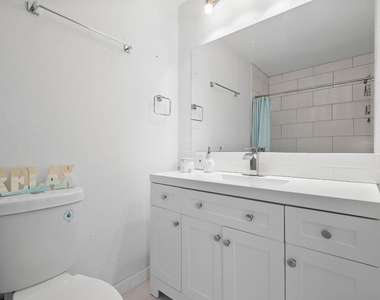670 Hernando Street - Photo Thumbnail 8