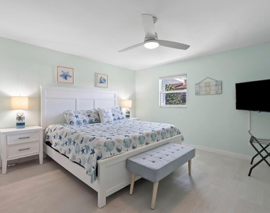 670 Hernando Street - Photo Thumbnail 5