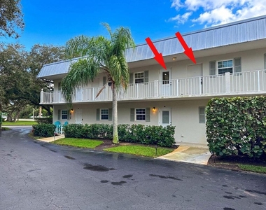 900 Jasmine Lane - Photo Thumbnail 4