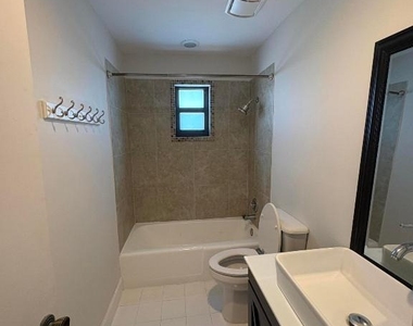 360 Wilma Circle - Photo Thumbnail 15