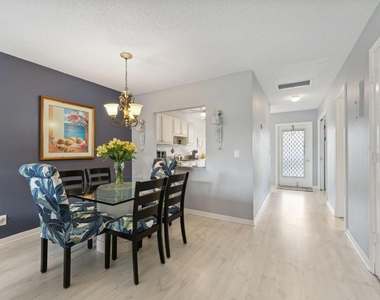 1130 Cactus Terrace - Photo Thumbnail 6