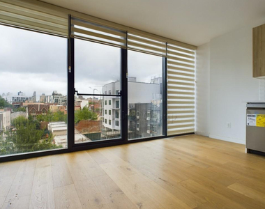 30-18 14th Street - Photo Thumbnail 2
