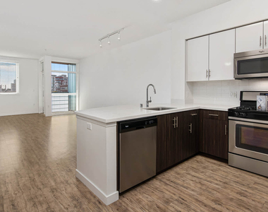 1333 Powell Street - Photo Thumbnail 2
