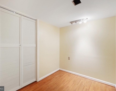 4453 Edan Mae Court - Photo Thumbnail 23