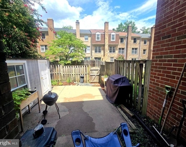 4453 Edan Mae Court - Photo Thumbnail 22