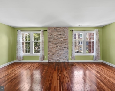 4453 Edan Mae Court - Photo Thumbnail 13