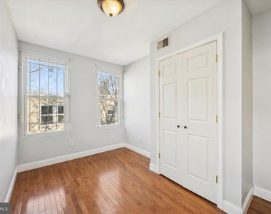 1625 Edgley Street - Photo Thumbnail 1