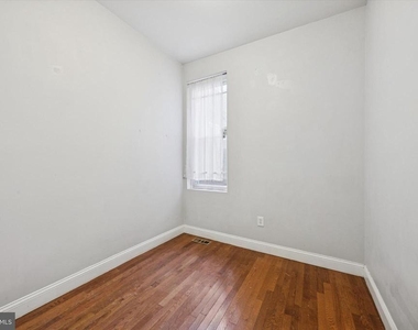 1625 Edgley Street - Photo Thumbnail 11