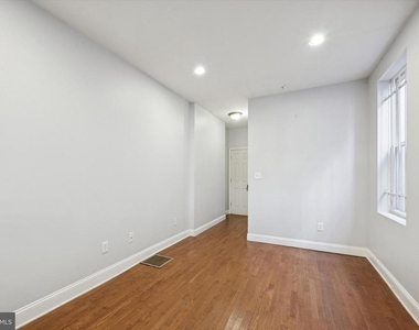 1625 Edgley Street - Photo Thumbnail 9