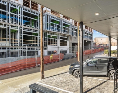 820 18th Street Ne - Photo Thumbnail 15