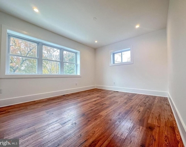3326 12th Street Se - Photo Thumbnail 13