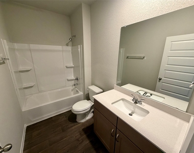 117 Rocky View Ln - Photo Thumbnail 12