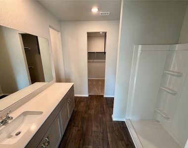 117 Rocky View Ln - Photo Thumbnail 9