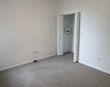 5726 S King Drive - Photo Thumbnail 5