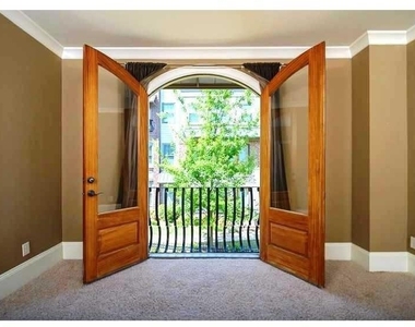 396 15th Street Nw - Photo Thumbnail 9