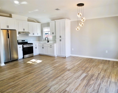 10316 Aldine Westfield Road - Photo Thumbnail 1