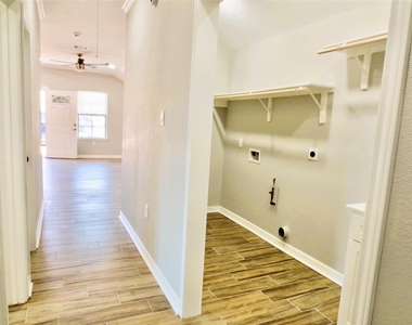10316 Aldine Westfield Road - Photo Thumbnail 8