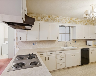 2303 Kipling Street - Photo Thumbnail 10