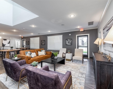 823 N Ardenwood Drive - Photo Thumbnail 11