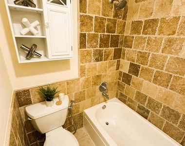 2001 Bering Drive - Photo Thumbnail 21