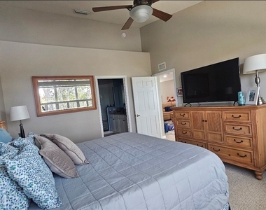 10112 Colonial Country Club Boulevard - Photo Thumbnail 10