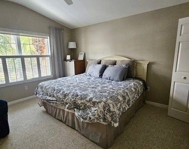 10112 Colonial Country Club Boulevard - Photo Thumbnail 8