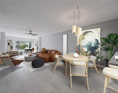 2244 Winkler Avenue - Photo Thumbnail 11