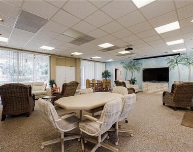 2244 Winkler Avenue - Photo Thumbnail 24