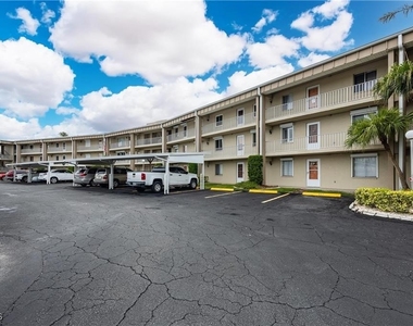 2244 Winkler Avenue - Photo Thumbnail 20