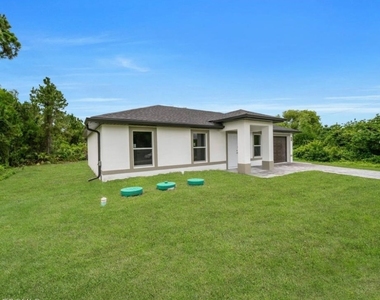 382 Mcarthur Boulevard - Photo Thumbnail 22