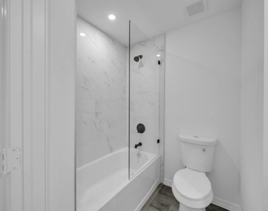 382 Mcarthur Boulevard - Photo Thumbnail 14