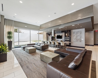 9870 Gaylord Drive - Photo Thumbnail 23