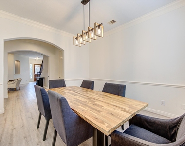 1131 Sopris Drive - Photo Thumbnail 8
